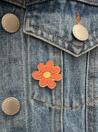 Pin's tout mim's - Marguerite - Bois concept