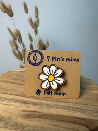 Pin's tout mim's - Marguerite - Bois concept 2